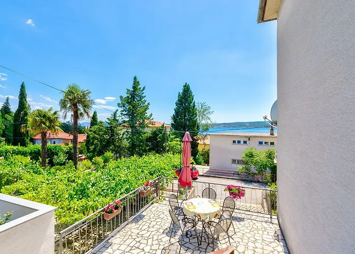 Lejlighed Malerisches Nur 200 Meter Zum Sandstrand Mit Meerblick Crikvenica